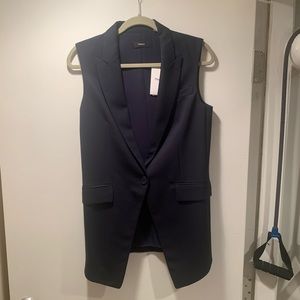 Never worn Theory Spring Navy contour vest